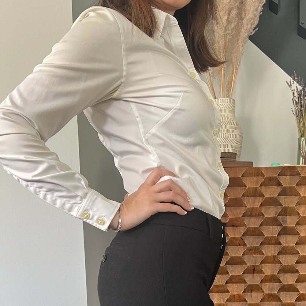 Banana Republic White Fitted Shirt Non-Iron